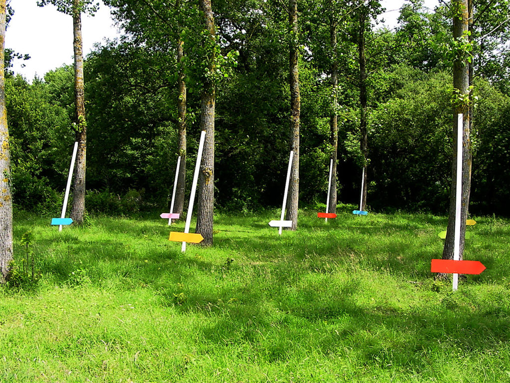 Installation "Ici tu peux pleurer"